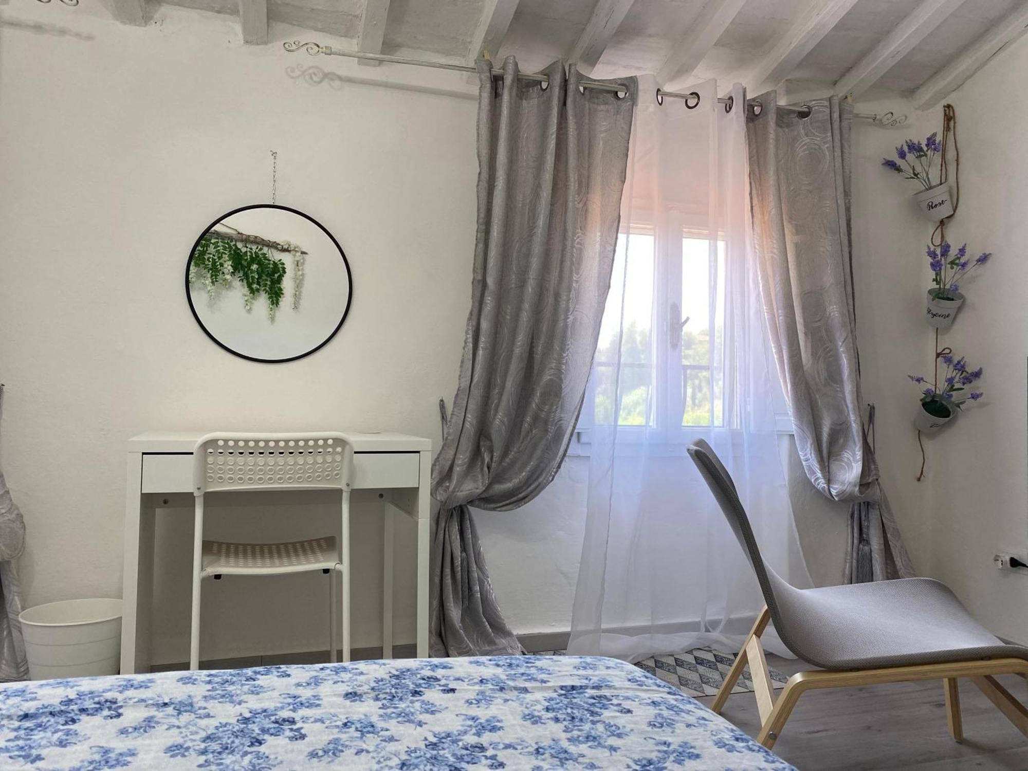 La Petite Maison Usigliano Exterior foto